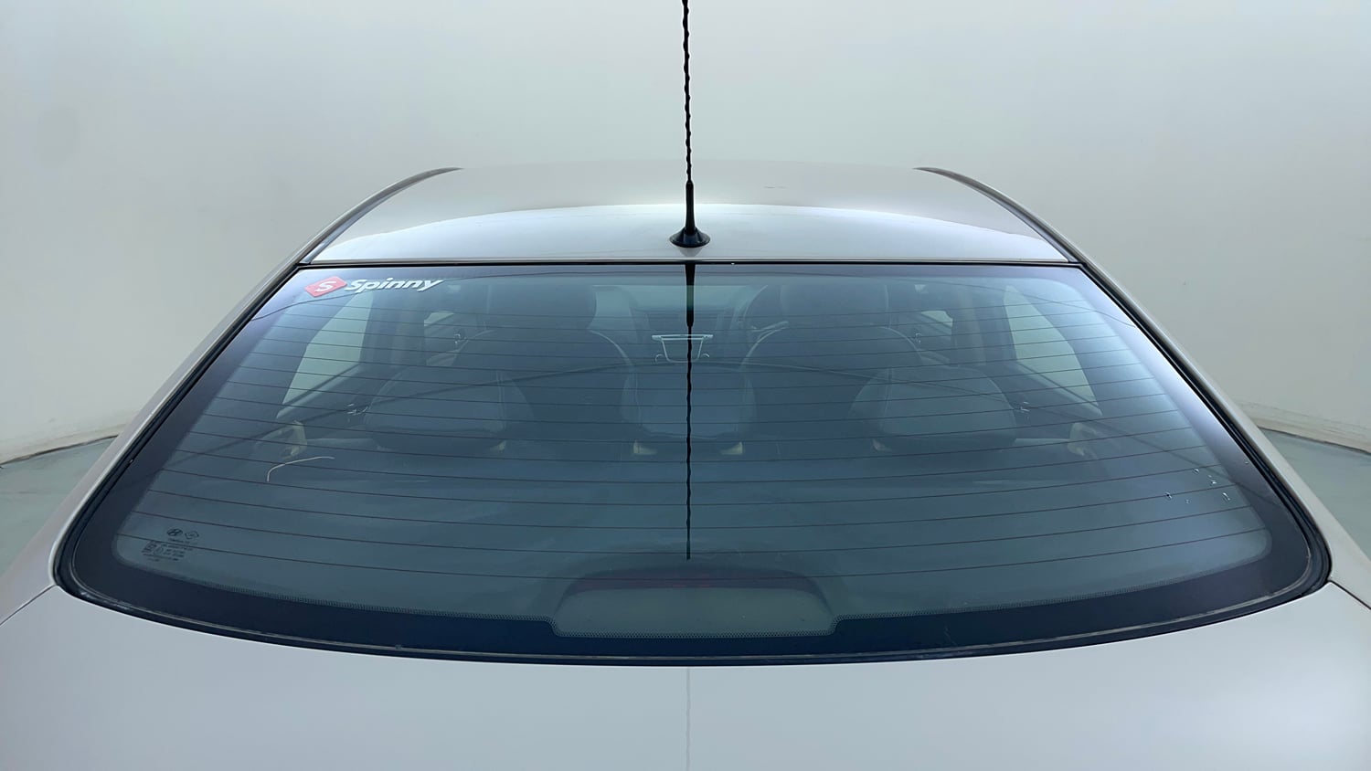 Used 2013 Hyundai Verna Fluidic 1.6 CRDi SX Diesel Manual exterior BACK WINDSHIELD VIEW