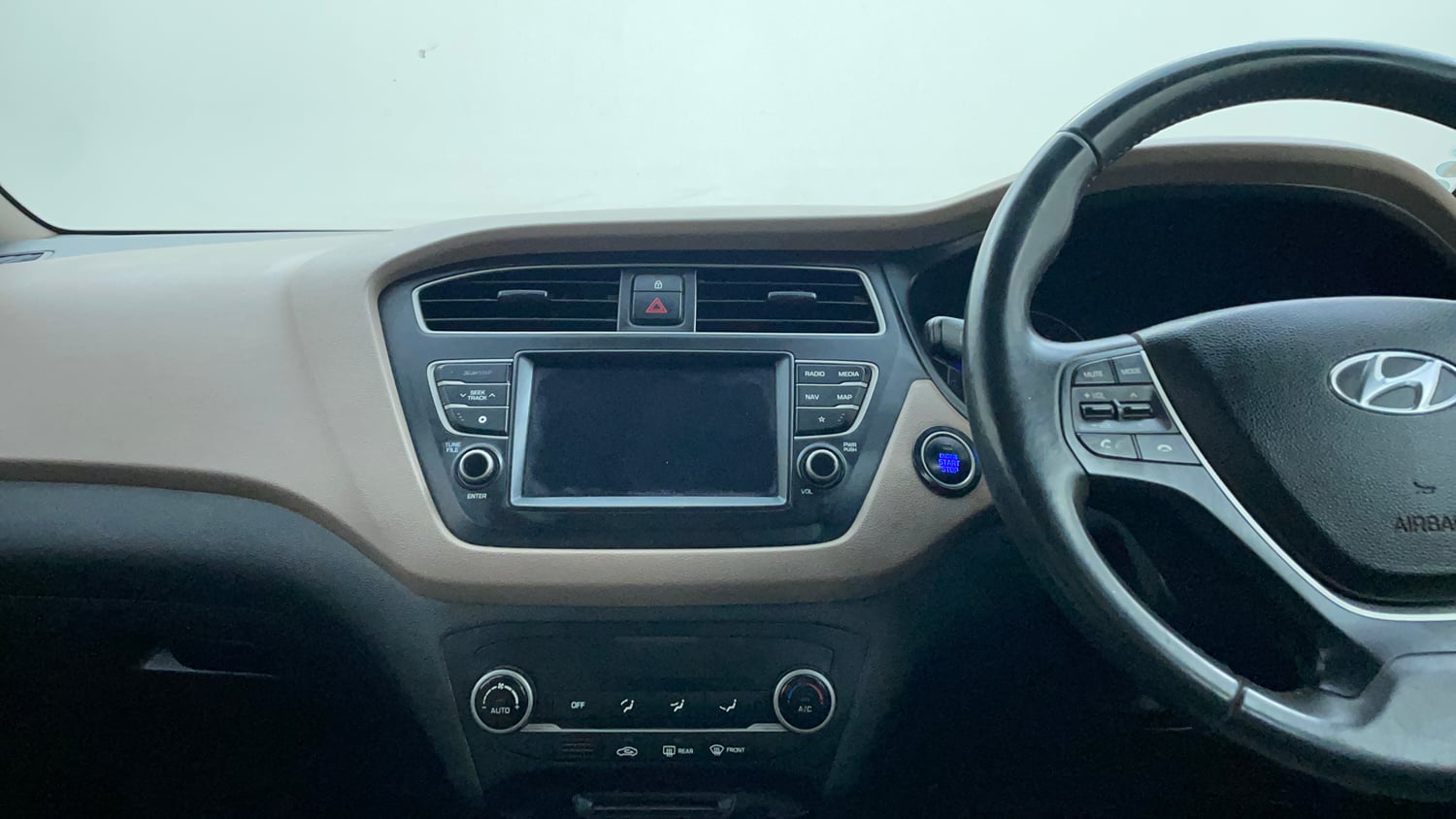 Used 2019 Hyundai Elite i20 Asta 1.2 (O) Petrol Manual interior MUSIC SYSTEM & AC CONTROL VIEW