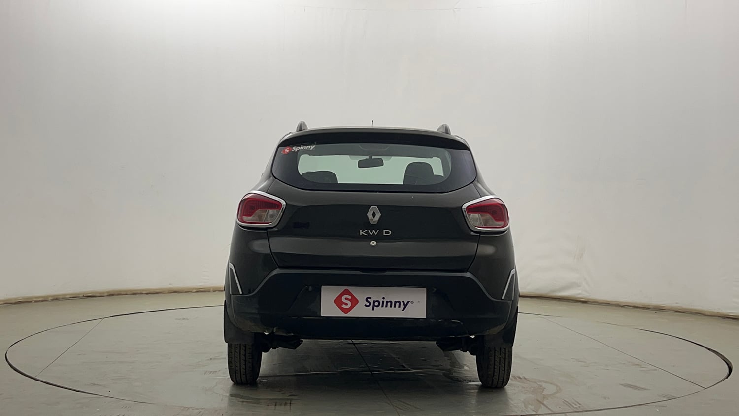 Used 2017 Renault Kwid RXT (O) 1.0 SCE Edition Petrol Manual exterior BACK VIEW