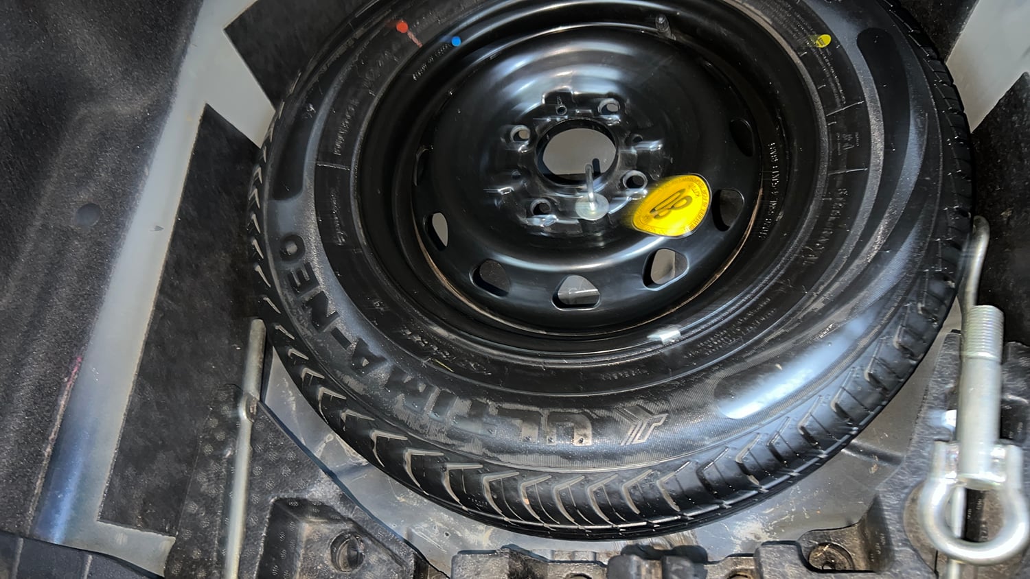 Used 2021 Tata Tigor XMA Petrol Automatic tyres SPARE TYRE VIEW