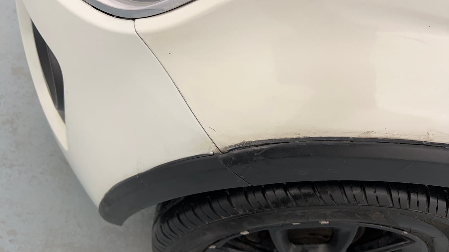 Used 2020 Maruti Suzuki Ignis Zeta 1.2 AMT Petrol Automatic dents MINOR SCRATCH