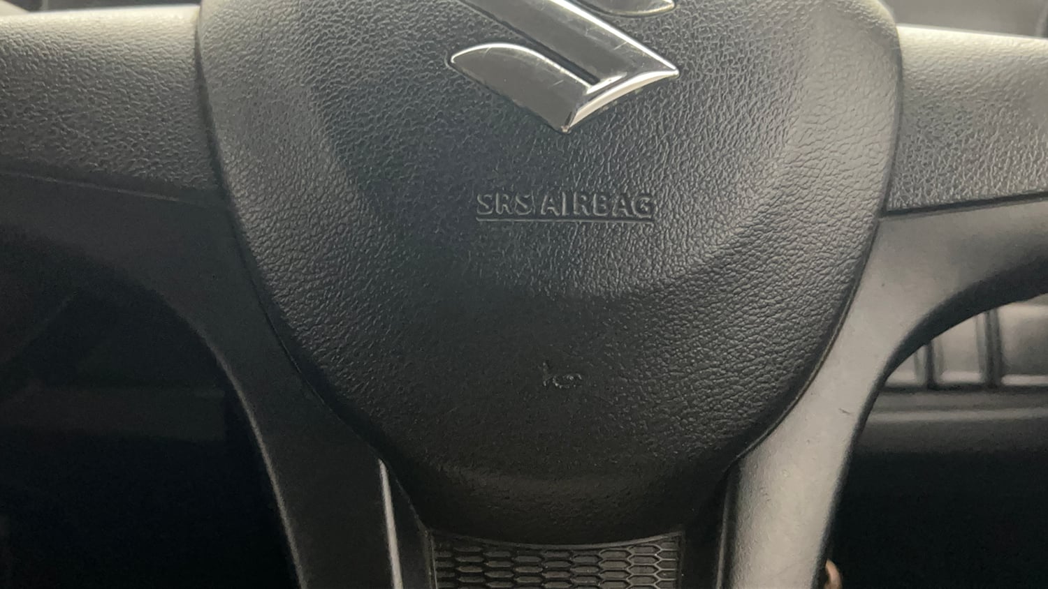 Used 2022 Maruti Suzuki S-Presso VXi (O) Petrol Manual top_features Airbags