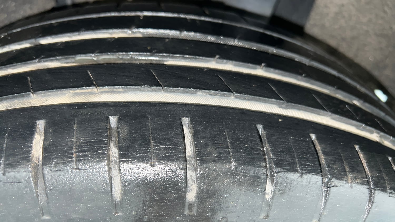 Used 2020 Maruti Suzuki Baleno Zeta Petrol Manual tyres LEFT REAR TYRE TREAD VIEW