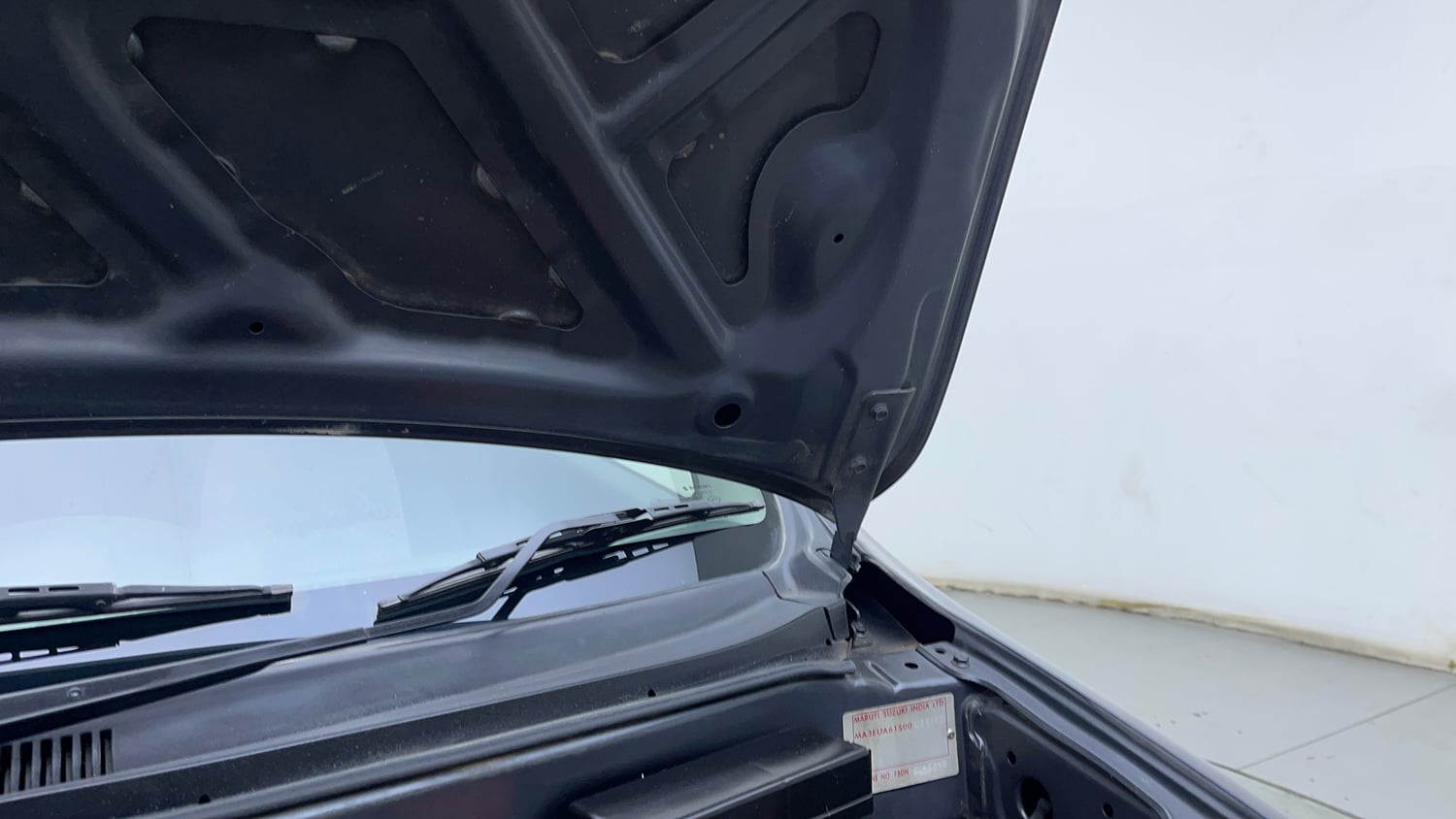 Used 2019 Maruti Suzuki Alto 800 VXi (O) Petrol Manual engine ENGINE LEFT SIDE HINGE & APRON VIEW