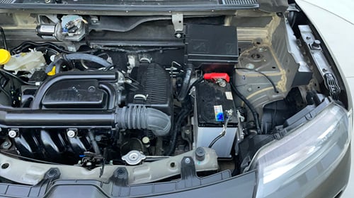 Used 2024 Renault Kwid RXT 1.0L Petrol Manual engine ENGINE LEFT SIDE VIEW