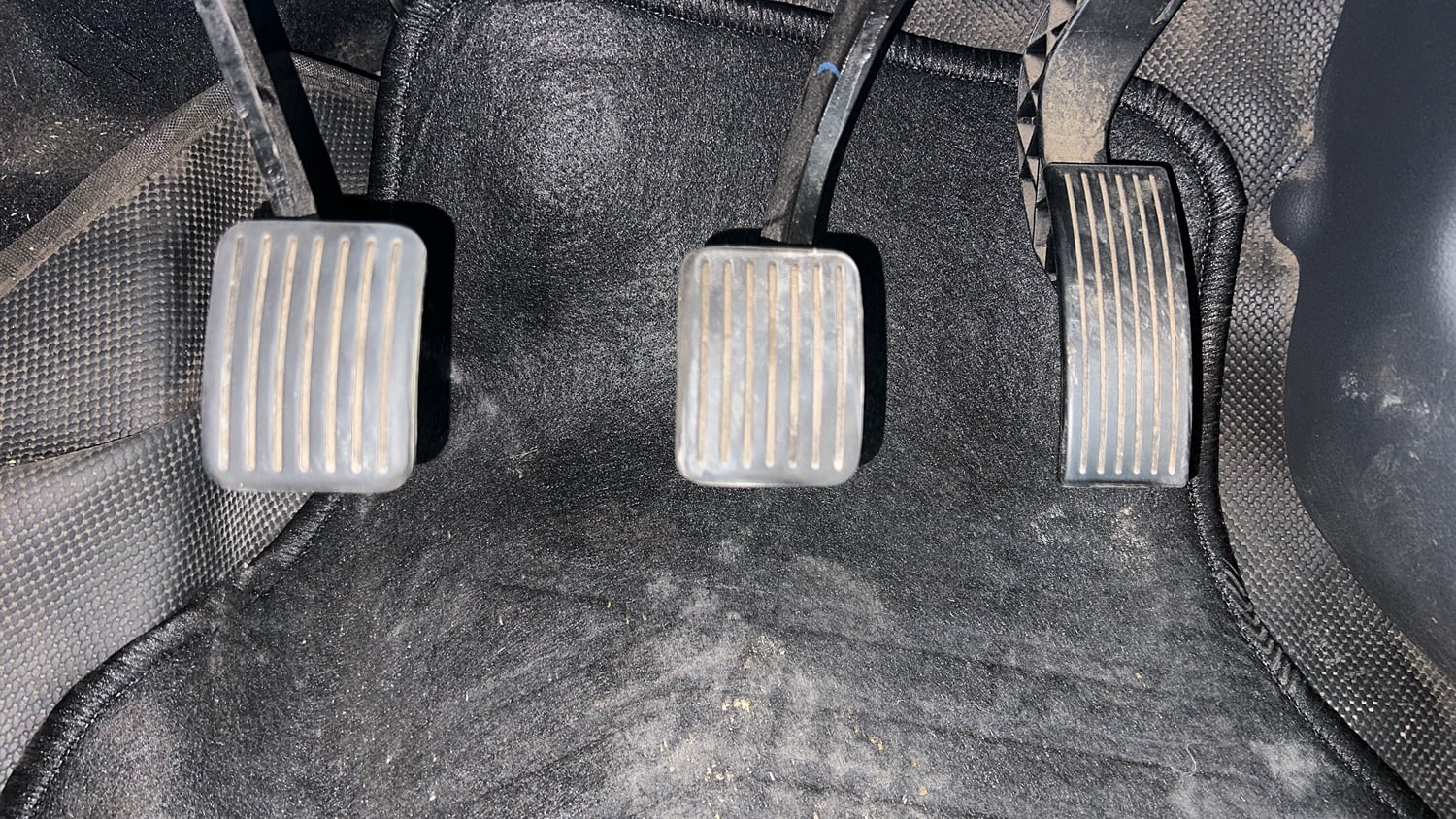 Used 2020 Hyundai Grand i10 Nios Asta 1.2 Kappa VTVT Petrol Manual interior PEDALS VIEW