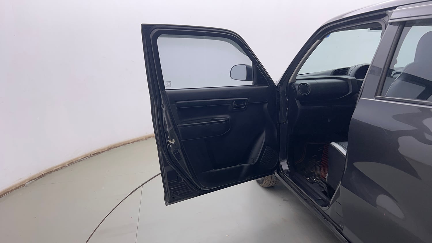 Used 2022 Maruti Suzuki S-Presso VXi (O) Petrol Manual interior LEFT FRONT DOOR OPEN VIEW