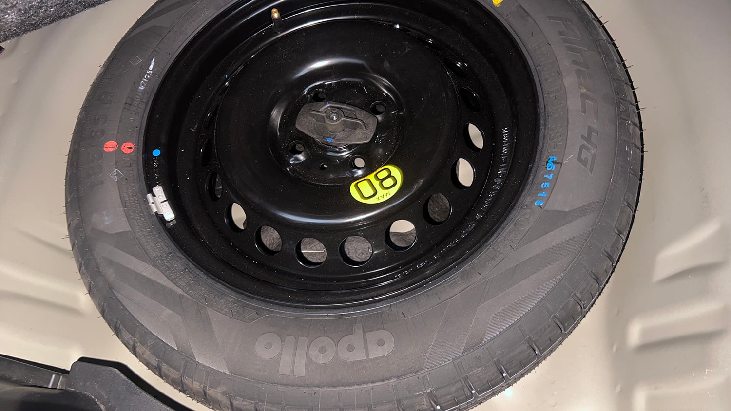 Used 2025 Maruti Suzuki Baleno Zeta MT Petrol Manual tyres SPARE TYRE VIEW