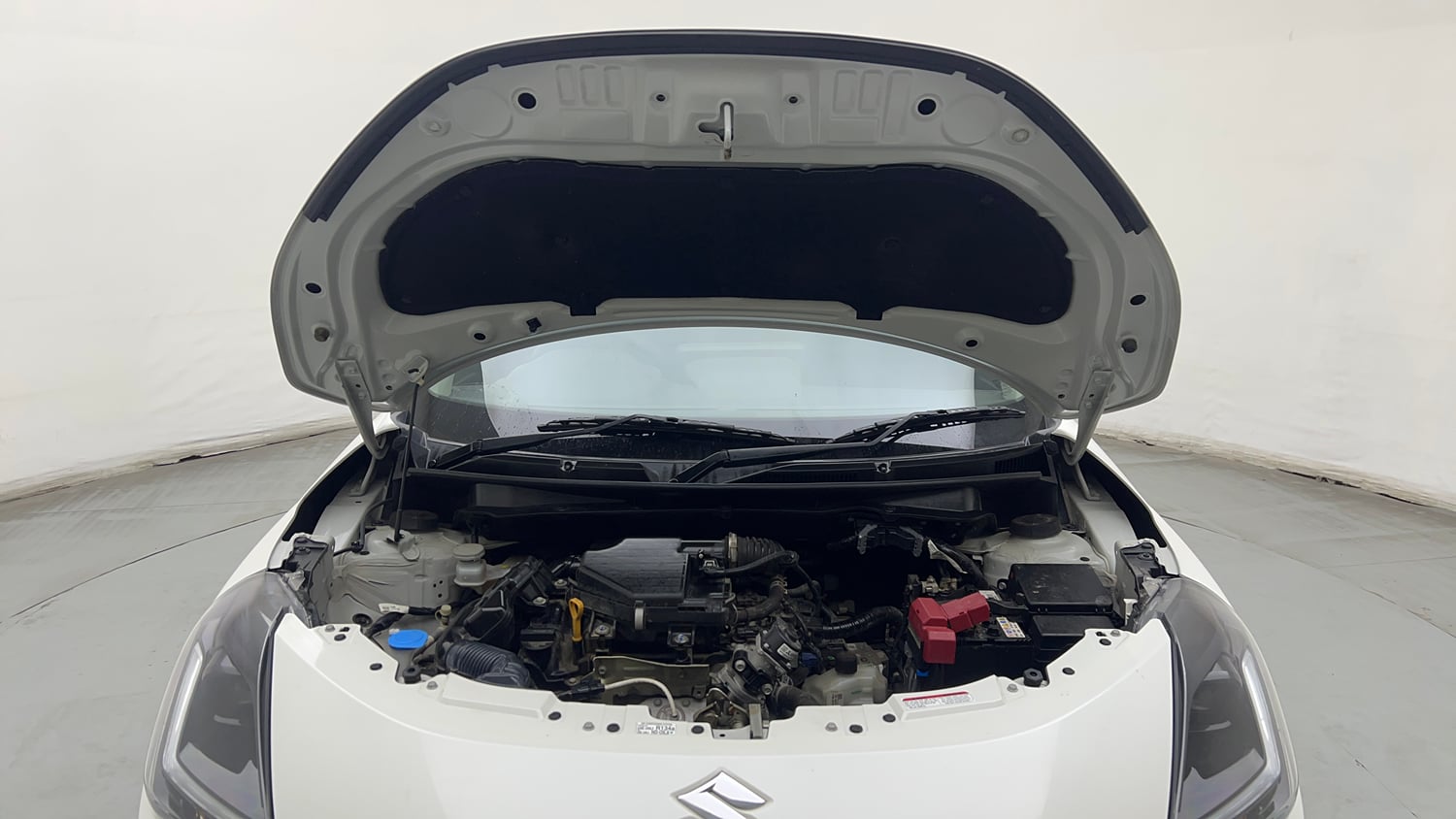 Used 2024 Maruti Suzuki Swift ZXi AMT Petrol Automatic engine ENGINE & BONNET OPEN FRONT VIEW