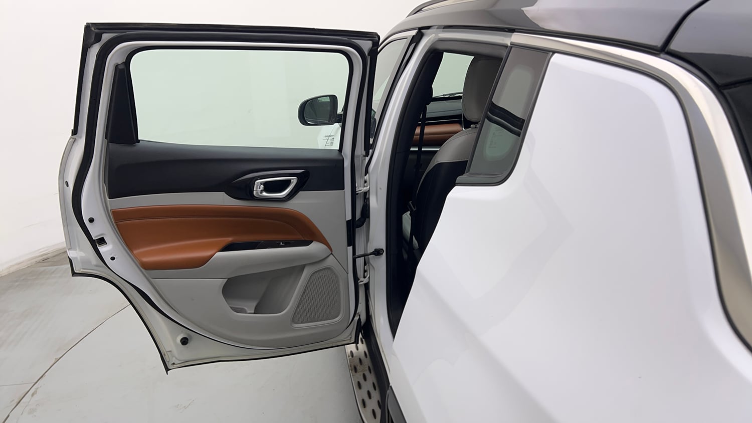 Used 2024 Jeep Compass Limited (O) 2.0 Diesel Diesel Manual interior LEFT REAR DOOR OPEN VIEW