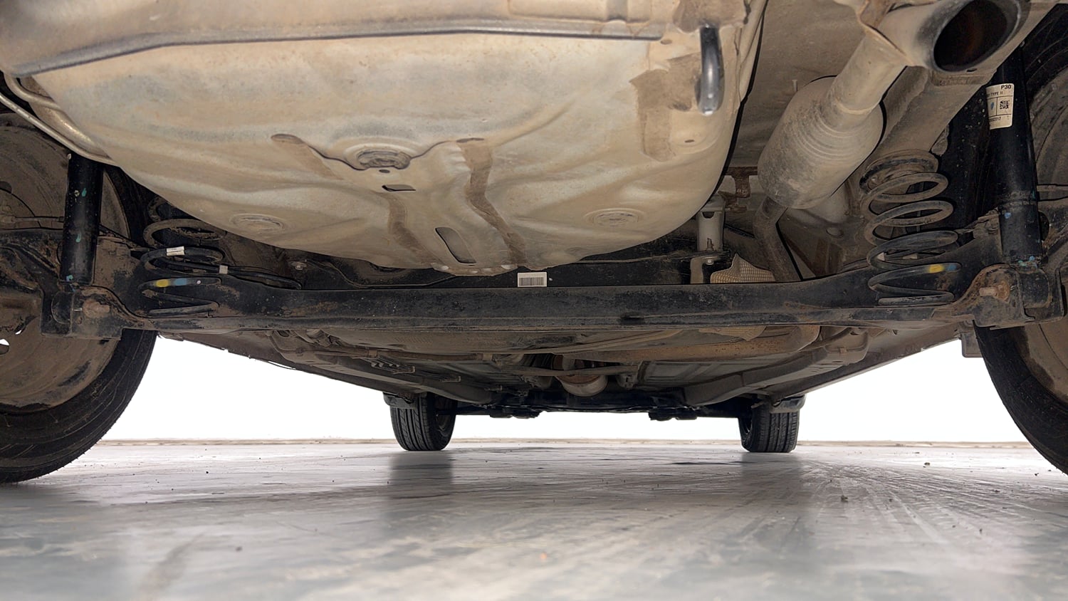 Used 2018 Maruti Suzuki Baleno Delta 1.2 Petrol Manual extra REAR UNDERBODY VIEW (TAKEN FROM REAR)
