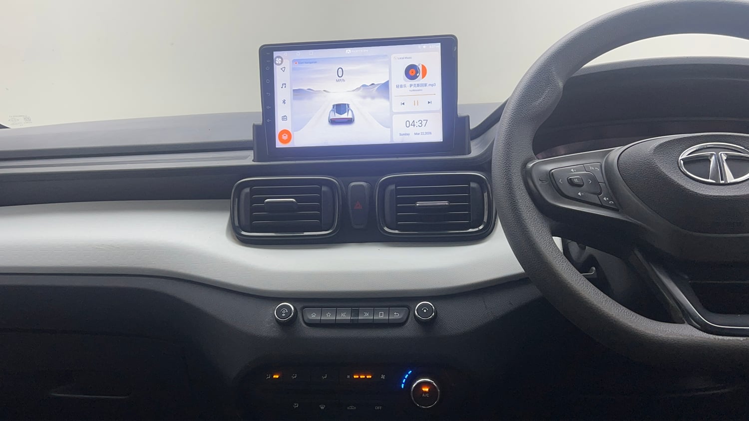 Used 2022 Tata Punch Pure MT Petrol + CNG(Outside Fitted) Cng Manual interior MUSIC SYSTEM & AC CONTROL VIEW
