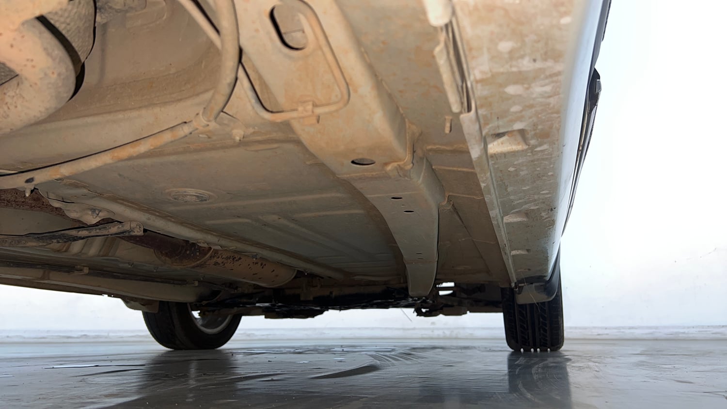 Used 2019 Maruti Suzuki Baleno Zeta Petrol Manual extra REAR RIGHT UNDERBODY VIEW