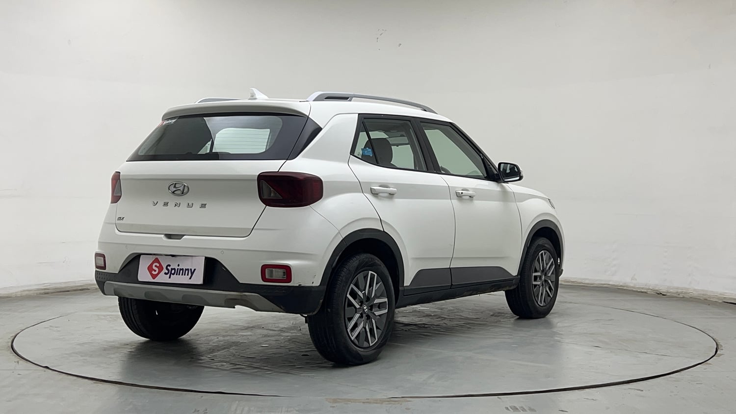 Used 2022 Hyundai Venue SX 1.0 Turbo iMT Petrol Manual exterior RIGHT REAR CORNER VIEW