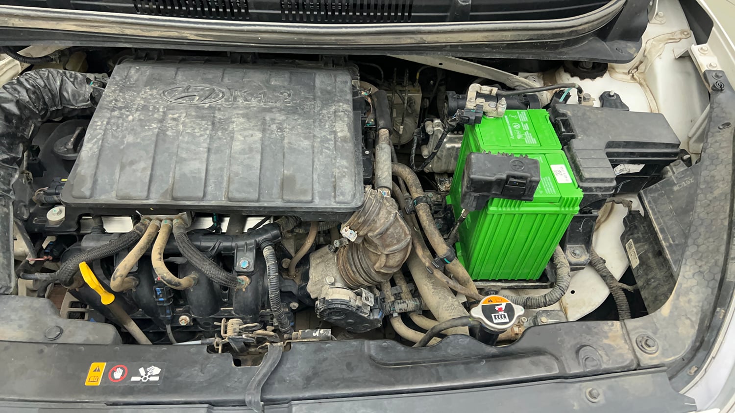Used 2025 Hyundai Grand i10 Nios Sportz 1.2 Hy-CNG Duo Cng Manual engine ENGINE LEFT SIDE VIEW