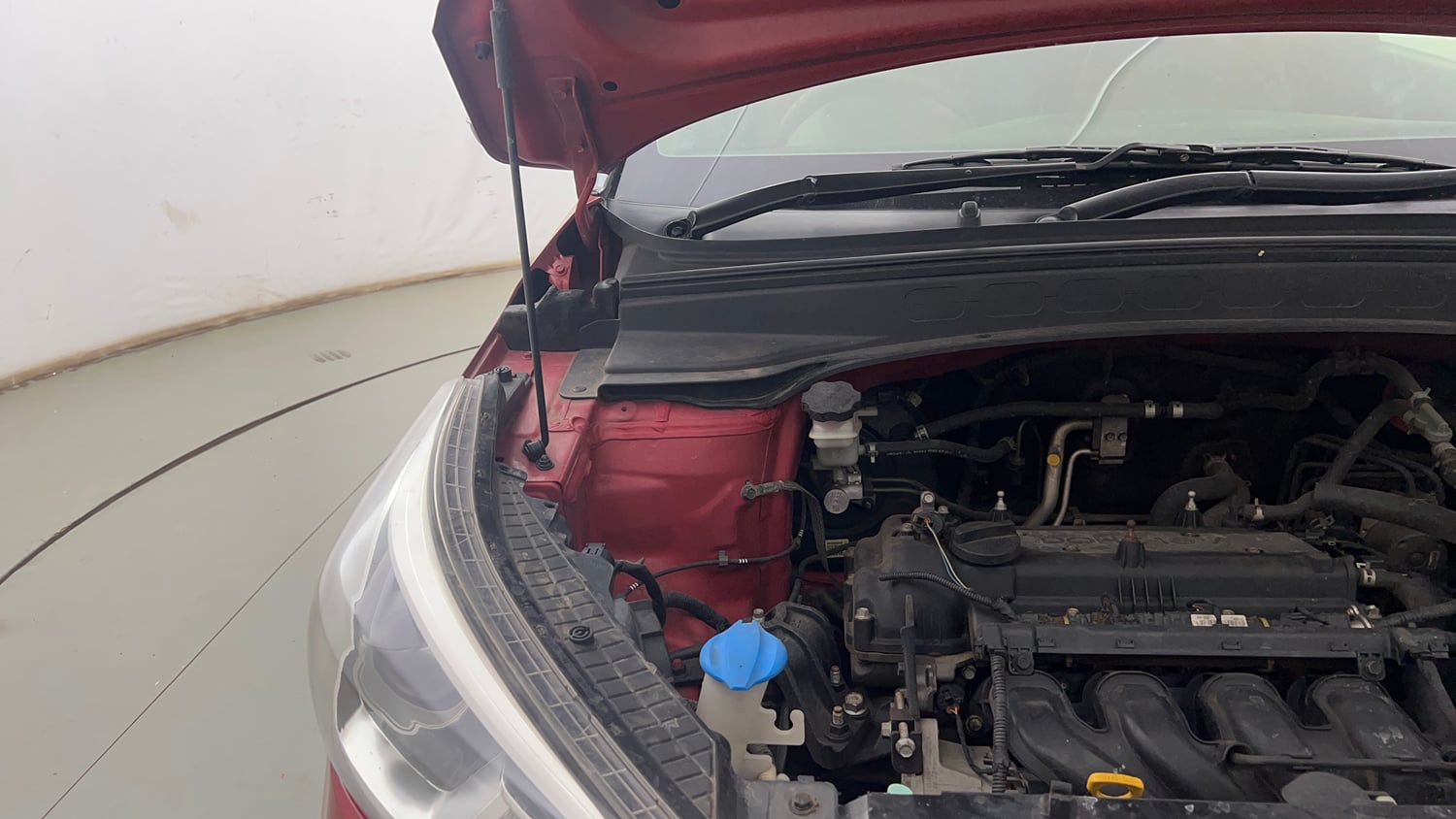 Used 2019 Hyundai Creta SX 1.6 (O) Petrol Petrol Manual engine ENGINE RIGHT SIDE HINGE & APRON VIEW