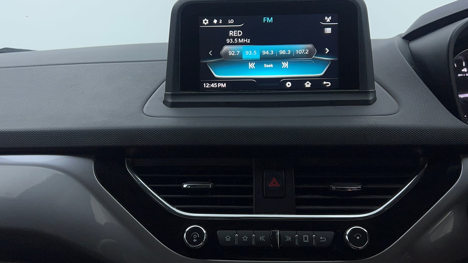 Used 2018 Tata Nexon XZ Plus Diesel Diesel Manual top_features Touch screen infotainment system