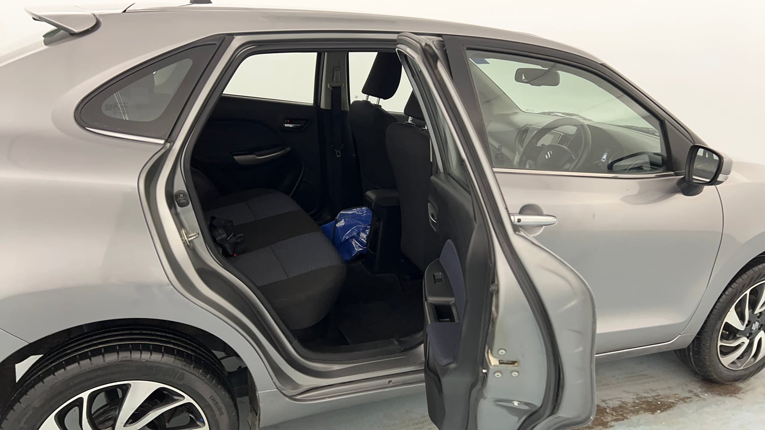 Used 2020 Maruti Suzuki Baleno Zeta Petrol Manual interior RIGHT SIDE REAR DOOR CABIN VIEW