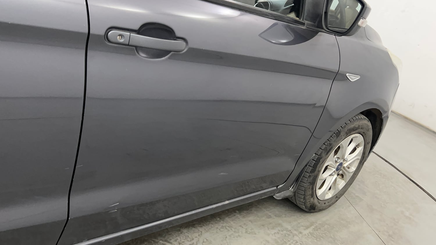 Used 2017 Ford Figo Aspire Titanium1.5 TDCi Diesel Manual dents MINOR SCRATCH