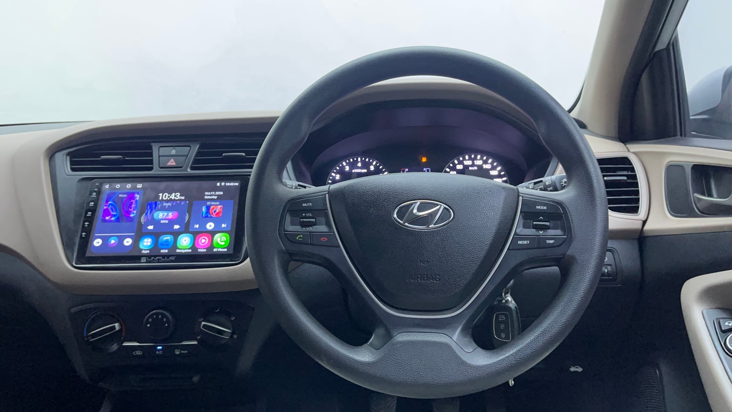 Used 2017 Hyundai Elite i20 Sportz 1.2 Petrol Manual interior STEERING VIEW