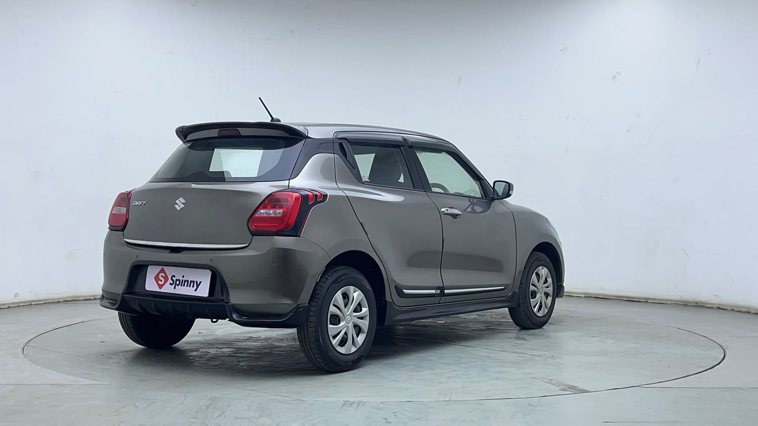 Used 2021 Maruti Suzuki Swift VXi Petrol Manual exterior RIGHT REAR CORNER VIEW