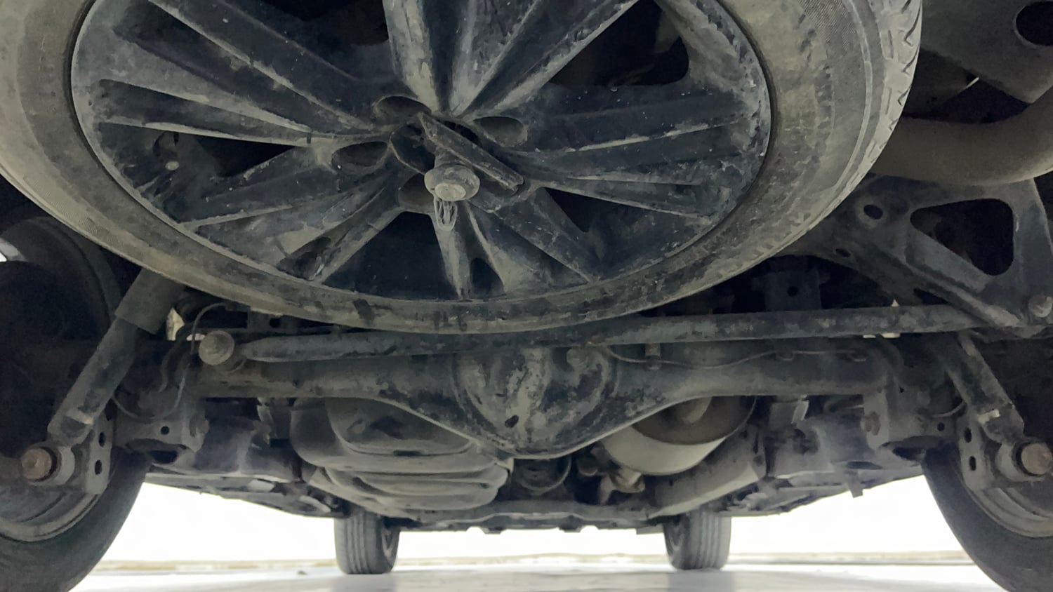 Used 2019 Toyota Innova Crysta Touring Sport Diesel AT Diesel Automatic extra REAR UNDERBODY VIEW (TAKEN FROM REAR)