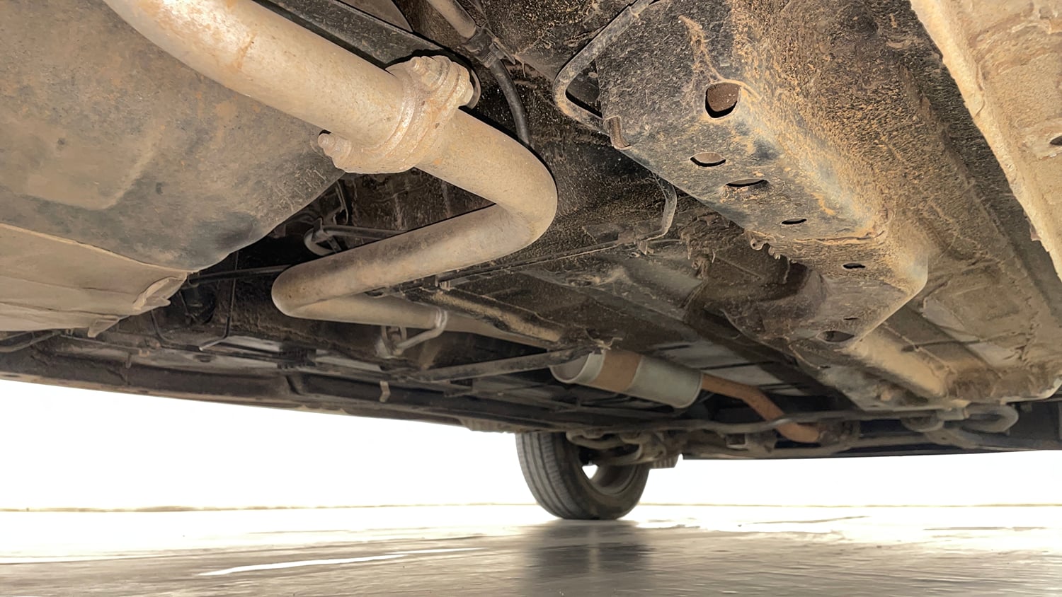 Used 2023 Tata Tiago XZ Plus Petrol Manual extra REAR RIGHT UNDERBODY VIEW