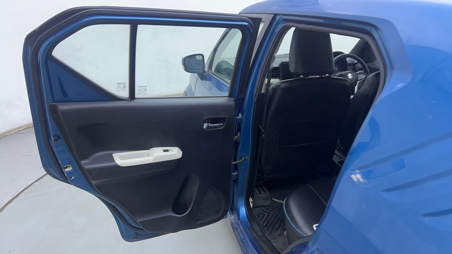 Used 2019 Maruti Suzuki Ignis [2017-2020] Zeta AMT Petrol Dual Tone Petrol Automatic interior LEFT REAR DOOR OPEN VIEW