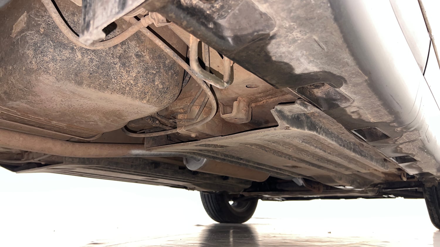 Used 2022 maruti-suzuki Vitara Brezza VXi Petrol Manual extra REAR RIGHT UNDERBODY VIEW
