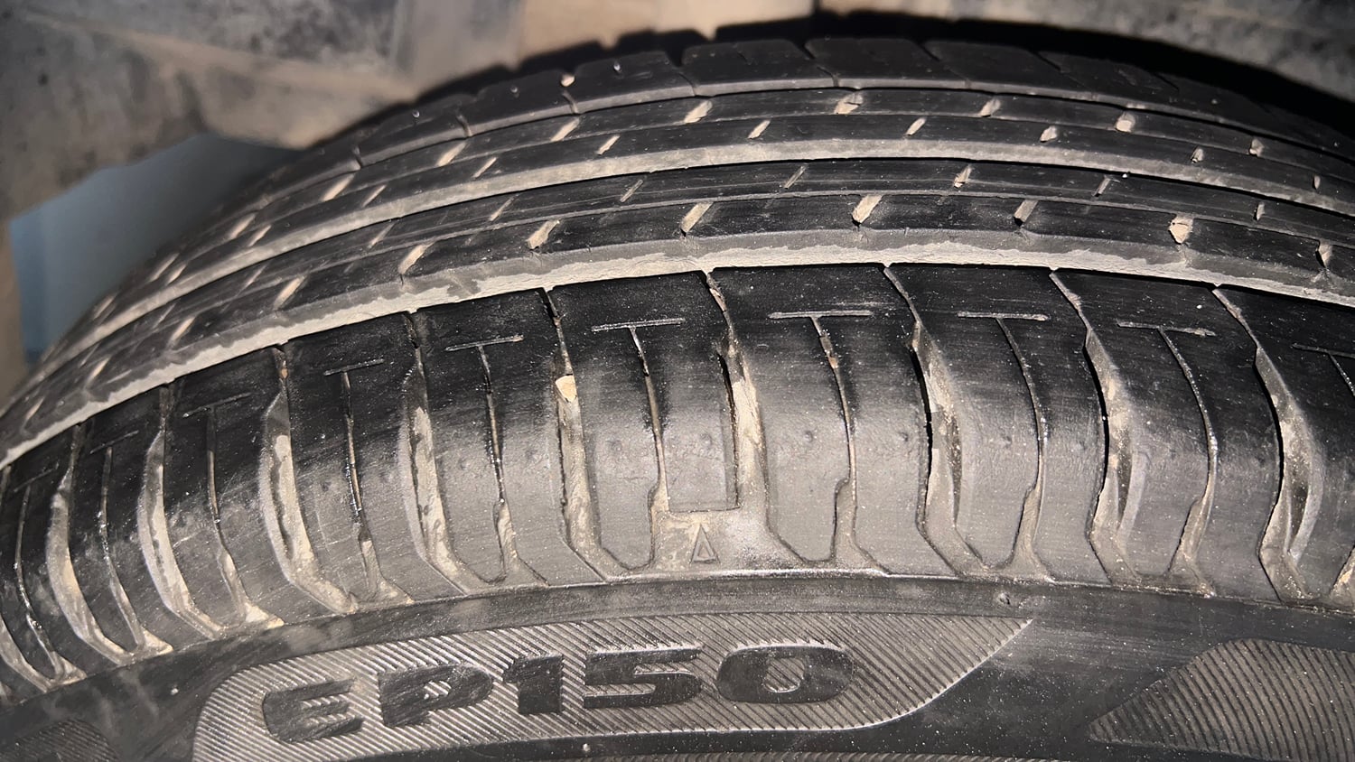 Used 2022 Maruti Suzuki Dzire VXi Petrol Manual tyres RIGHT REAR TYRE TREAD VIEW