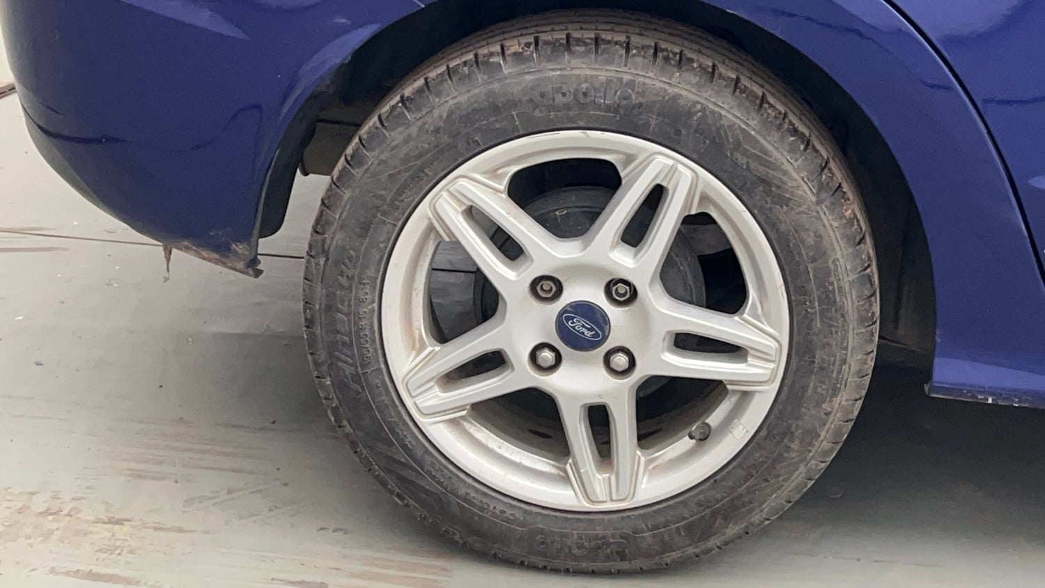 Used 2017 Ford Figo Aspire Titanium 1.2 Ti-VCT Sports Edition Petrol Manual tyres RIGHT REAR TYRE RIM VIEW