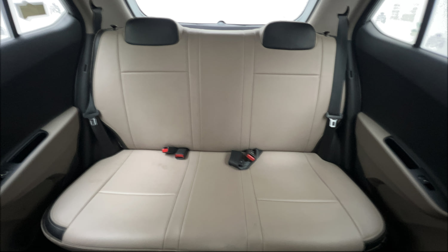 Used 2018 Hyundai Grand i10 Sportz (O) AT 1.2 Kappa VTVT Petrol Automatic interior REAR SEAT CONDITION VIEW