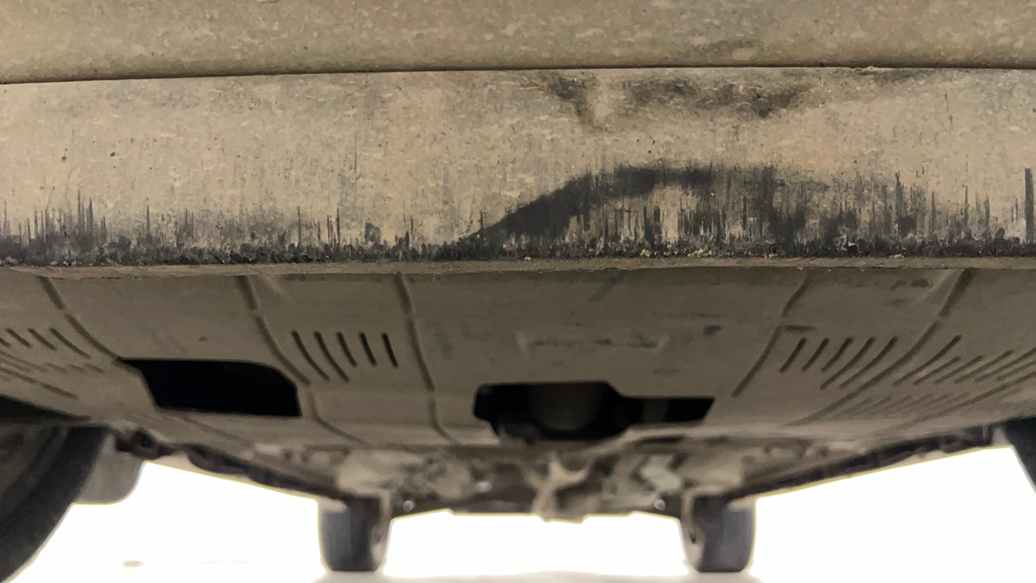 Used 2024 Jeep Compass Limited (O) 2.0 Diesel Diesel Manual extra FRONT LEFT UNDERBODY VIEW