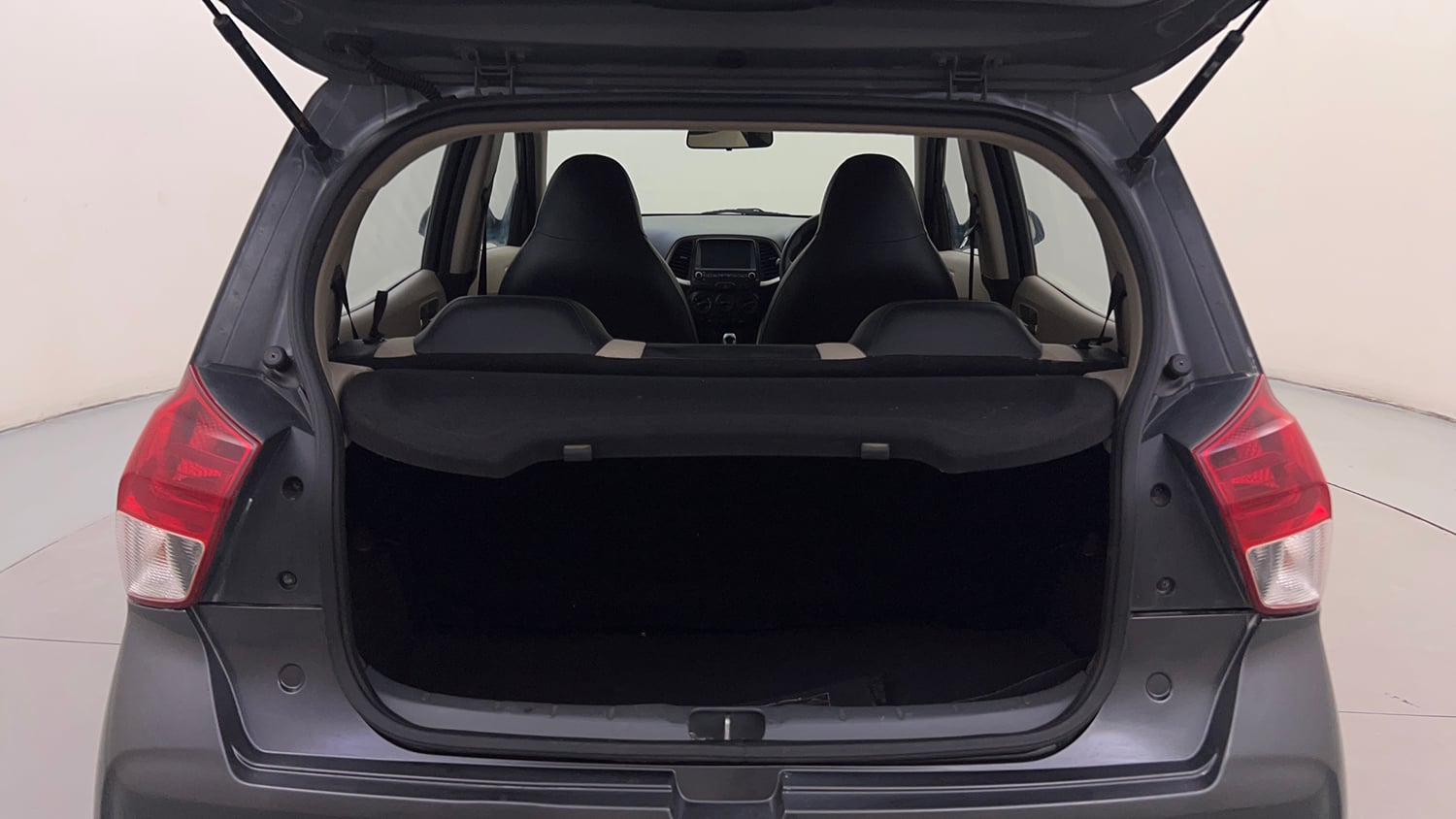 Used 2020 Hyundai Santro Sportz AMT Petrol Automatic interior DICKY INSIDE VIEW