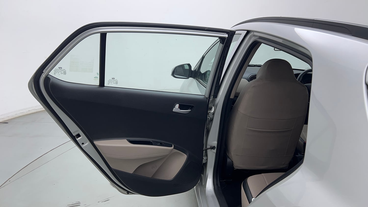Used 2018 Hyundai Grand i10 Sportz (O) AT 1.2 Kappa VTVT Petrol Automatic interior LEFT REAR DOOR OPEN VIEW
