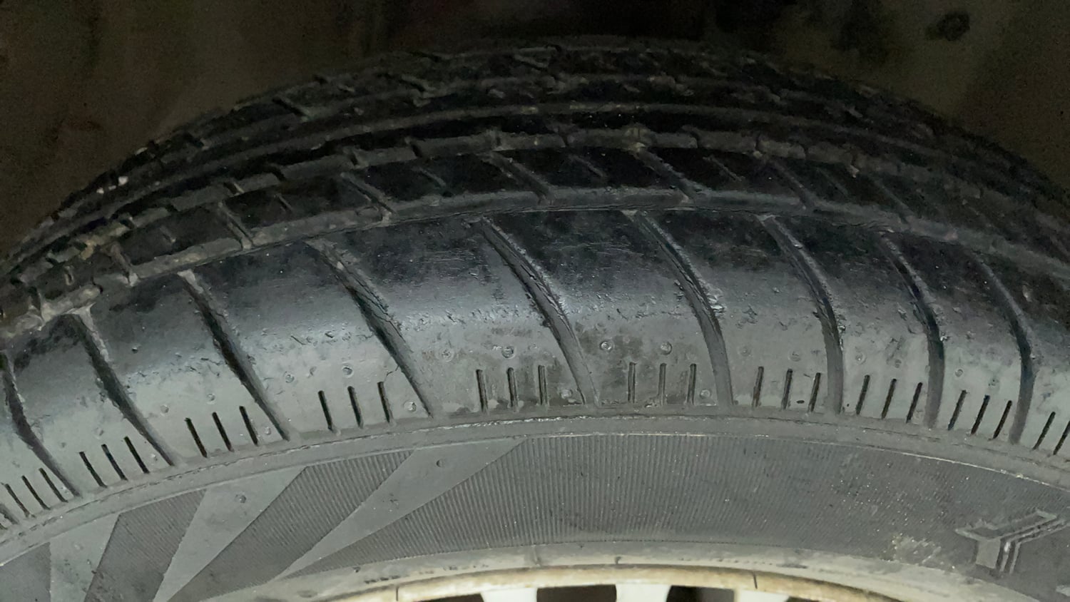 Used 2019 Nissan Micra Active XL Petrol Manual tyres RIGHT FRONT TYRE TREAD VIEW