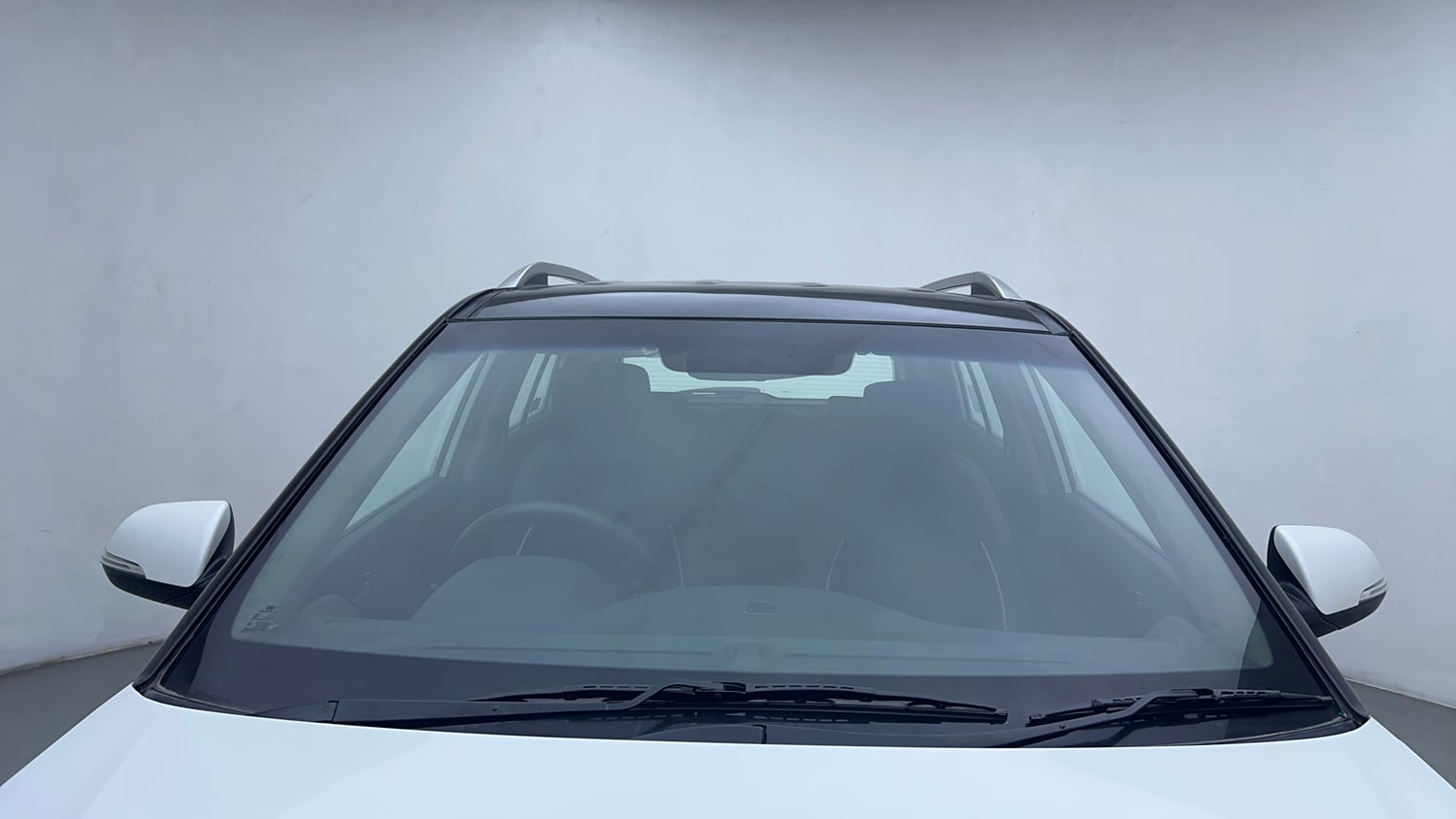 Used 2016 Hyundai Creta 1.6 SX Plus Petrol Petrol Manual exterior FRONT WINDSHIELD VIEW