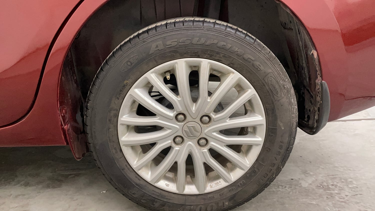 Used 2017 Maruti Suzuki Dzire ZXi AMT Petrol Automatic tyres LEFT REAR TYRE RIM VIEW