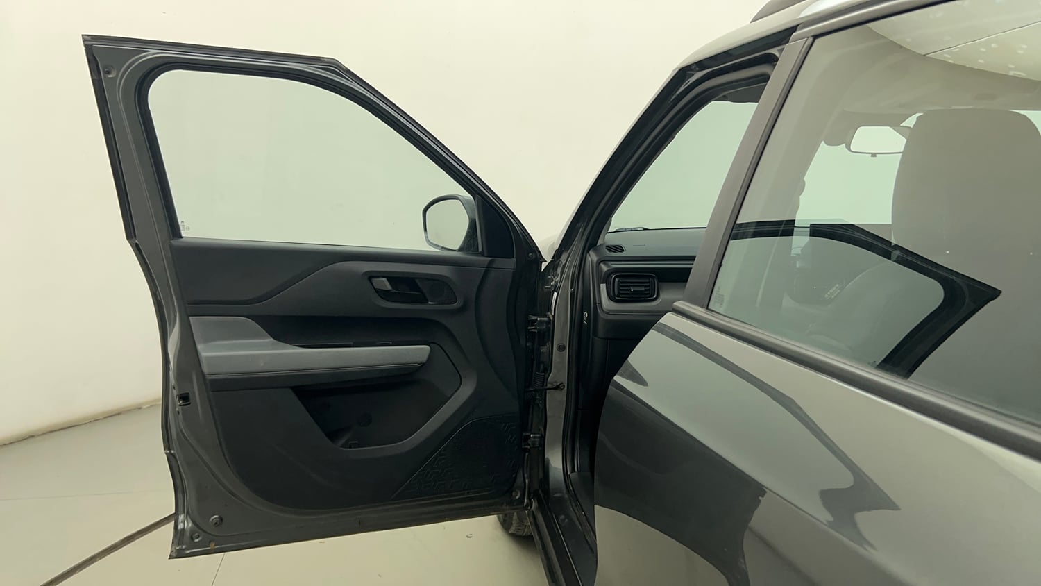 Used 2026 Tata Punch Adventure CNG Automatic Cng Automatic interior LEFT FRONT DOOR OPEN VIEW