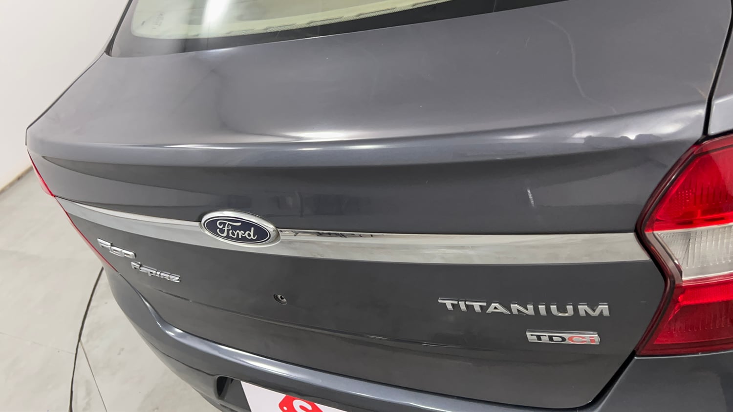 Used 2017 Ford Figo Aspire Titanium1.5 TDCi Diesel Manual dents MINOR SCRATCH