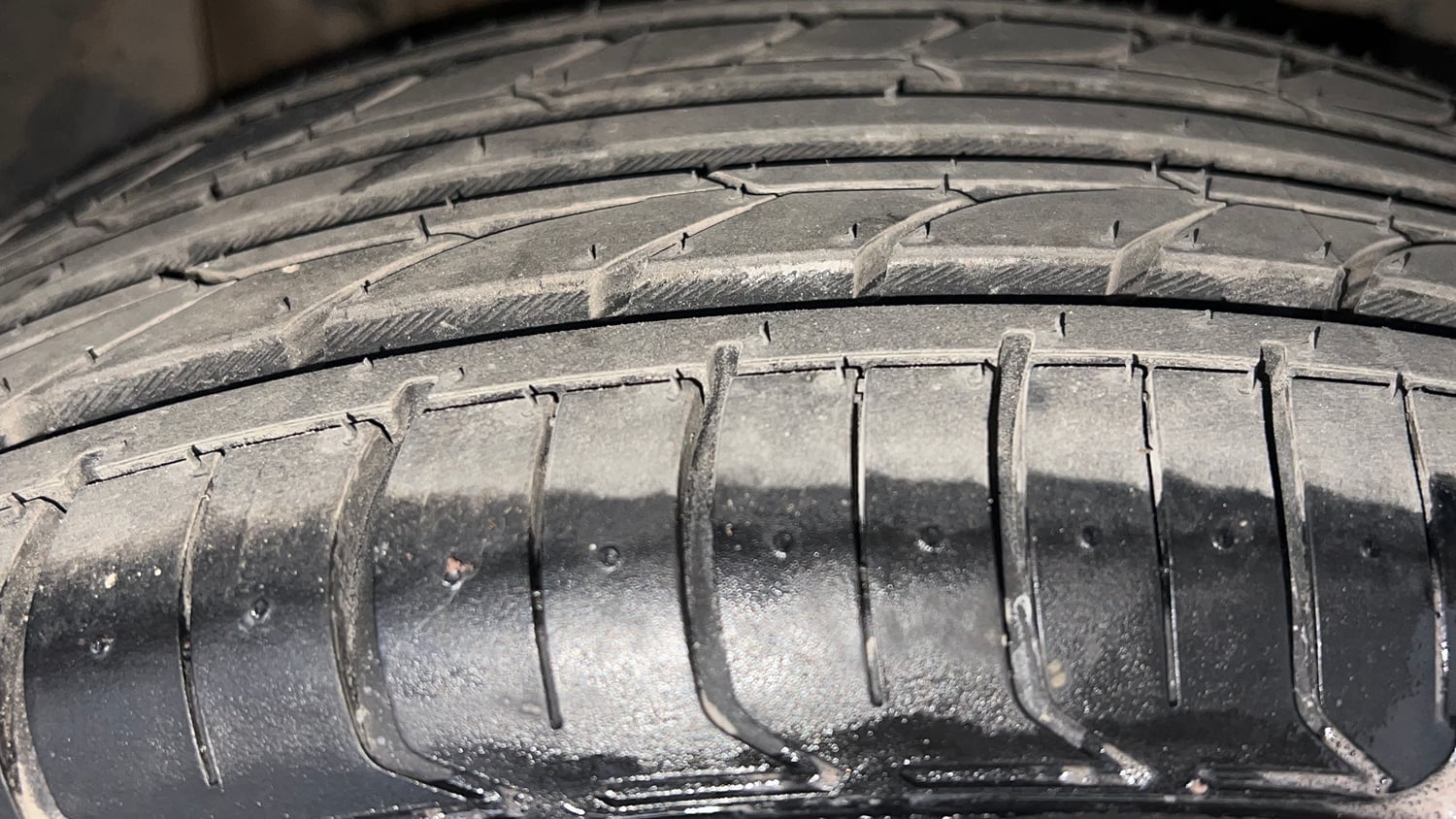 Used 2018 Tata Nexon XZ Plus Diesel Diesel Manual tyres RIGHT FRONT TYRE TREAD VIEW