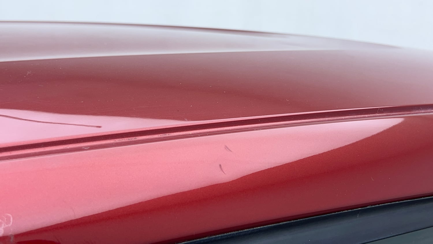 Used 2016 Renault Kwid RXT Petrol Manual dents MINOR SCRATCH