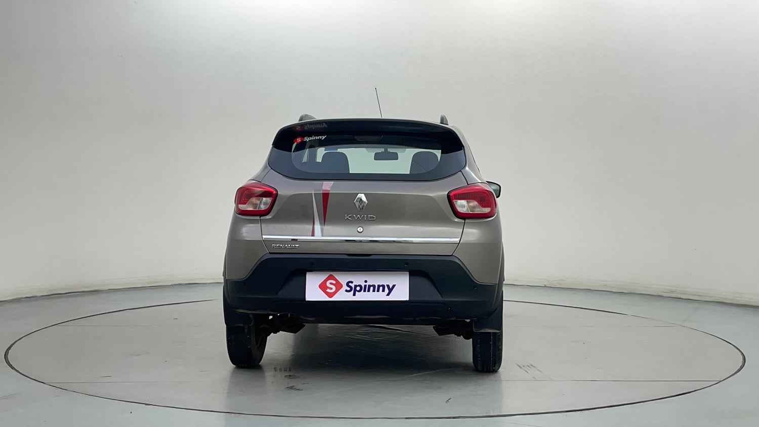Used 2017 Renault Kwid 1.0 RXT Petrol Manual exterior BACK VIEW