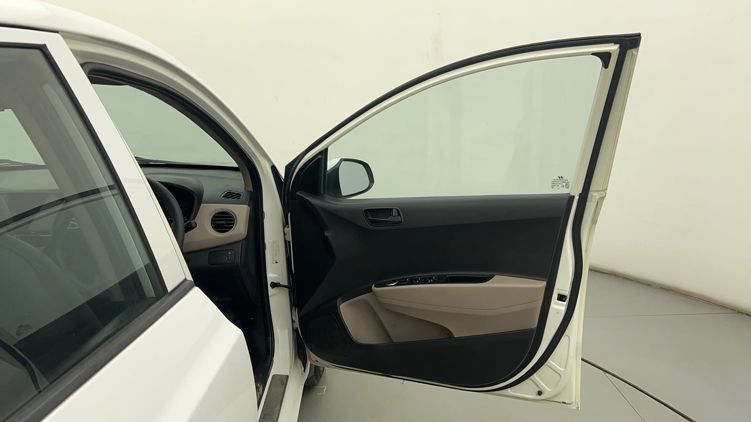 Used 2015 Hyundai Grand i10 Magna 1.2 Kappa VTVT Petrol Manual interior RIGHT FRONT DOOR OPEN VIEW