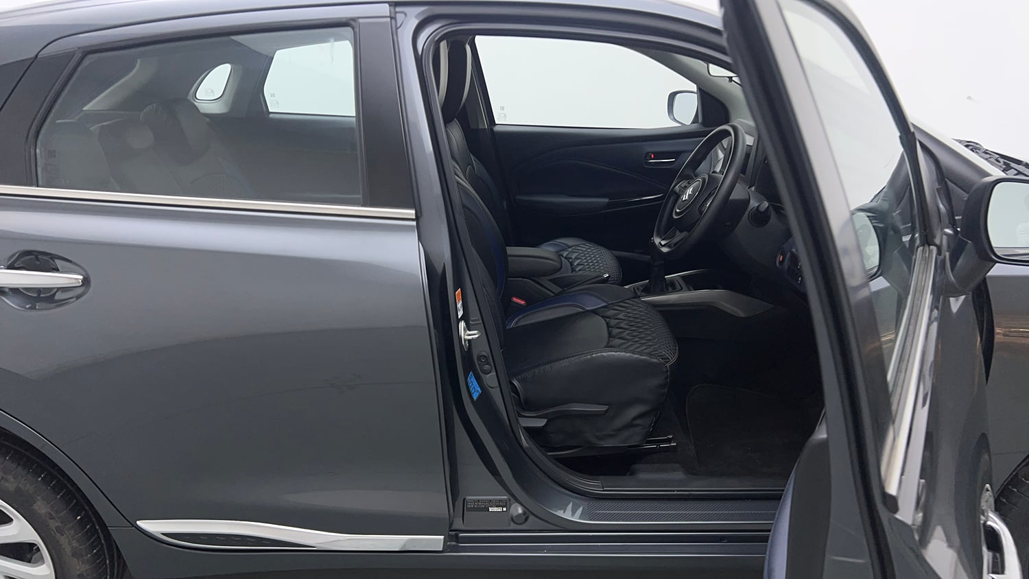 Used 2025 Maruti Suzuki Baleno Zeta MT Petrol Manual interior RIGHT SIDE FRONT DOOR CABIN VIEW