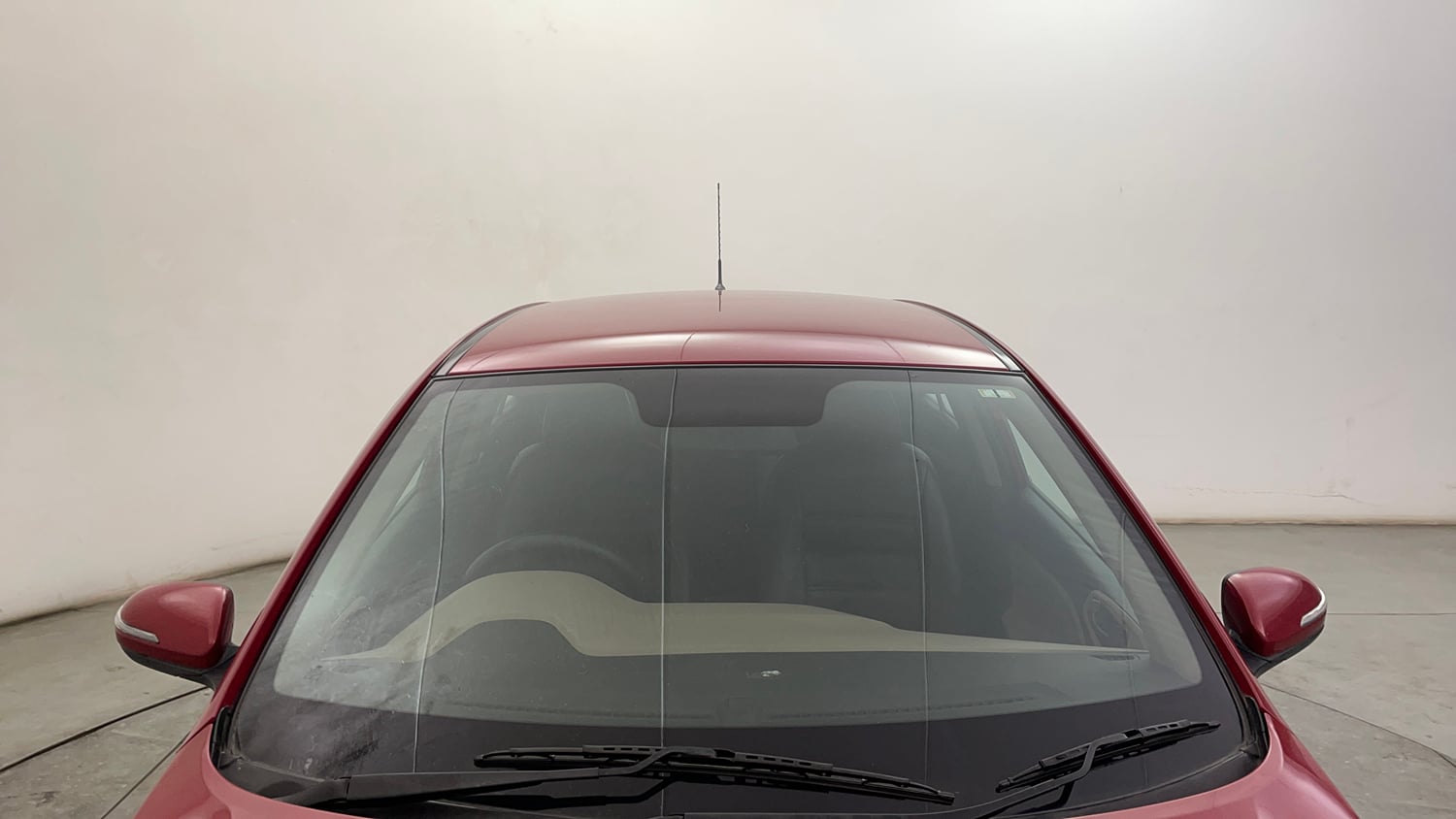 Used 2017 Hyundai Elite i20 Sportz 1.2 Petrol Manual exterior FRONT WINDSHIELD VIEW