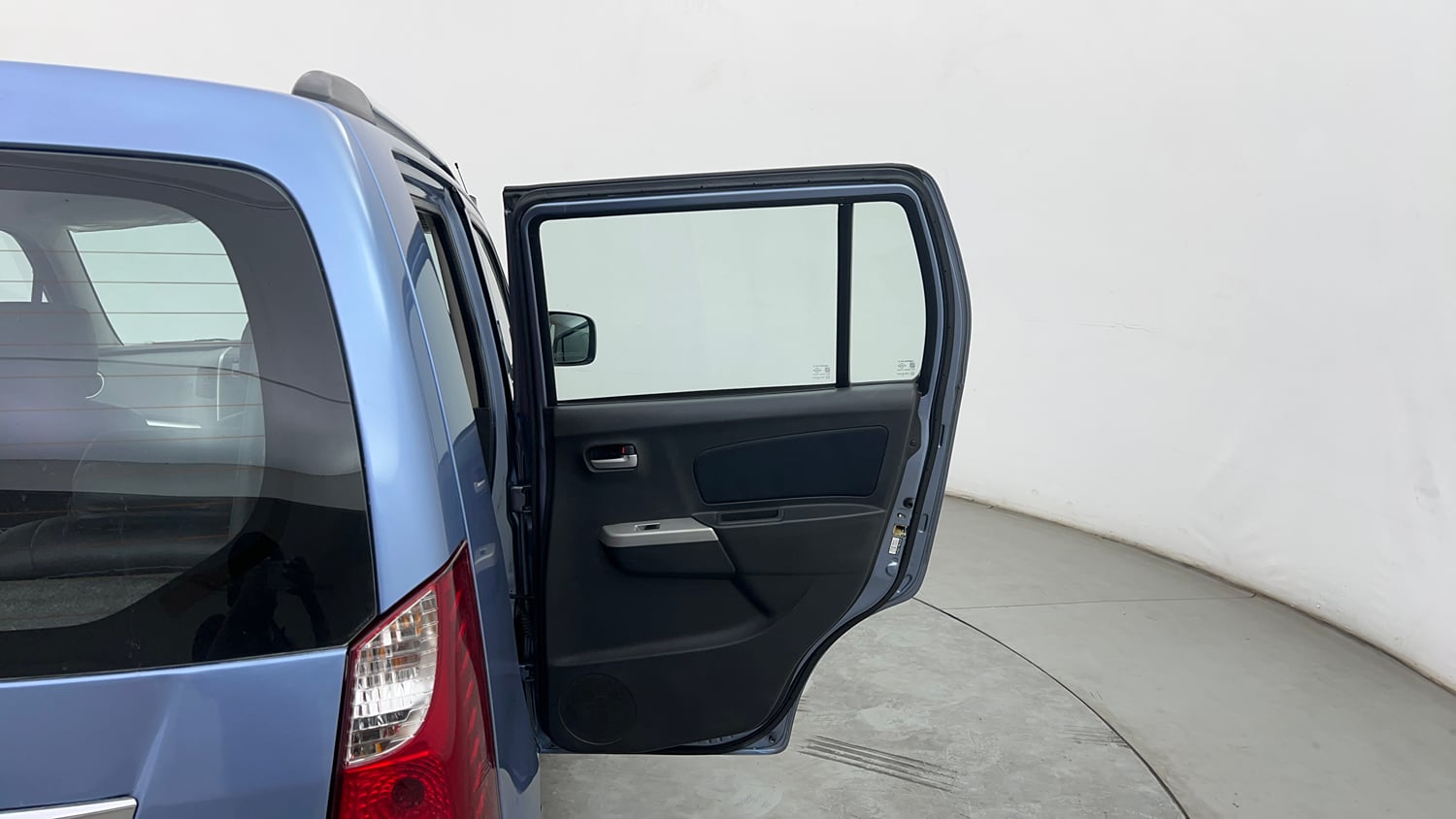Used 2012 Maruti Suzuki Wagon R 1.0 VXi Petrol Manual interior RIGHT REAR DOOR OPEN VIEW