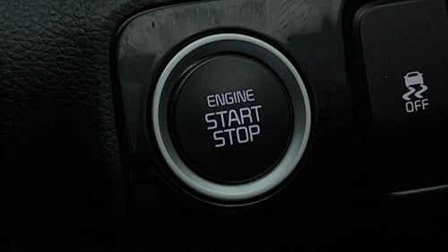 Used 2023 Kia Sonet GTX Plus 1.0 DCT Petrol Automatic top_features Keyless start