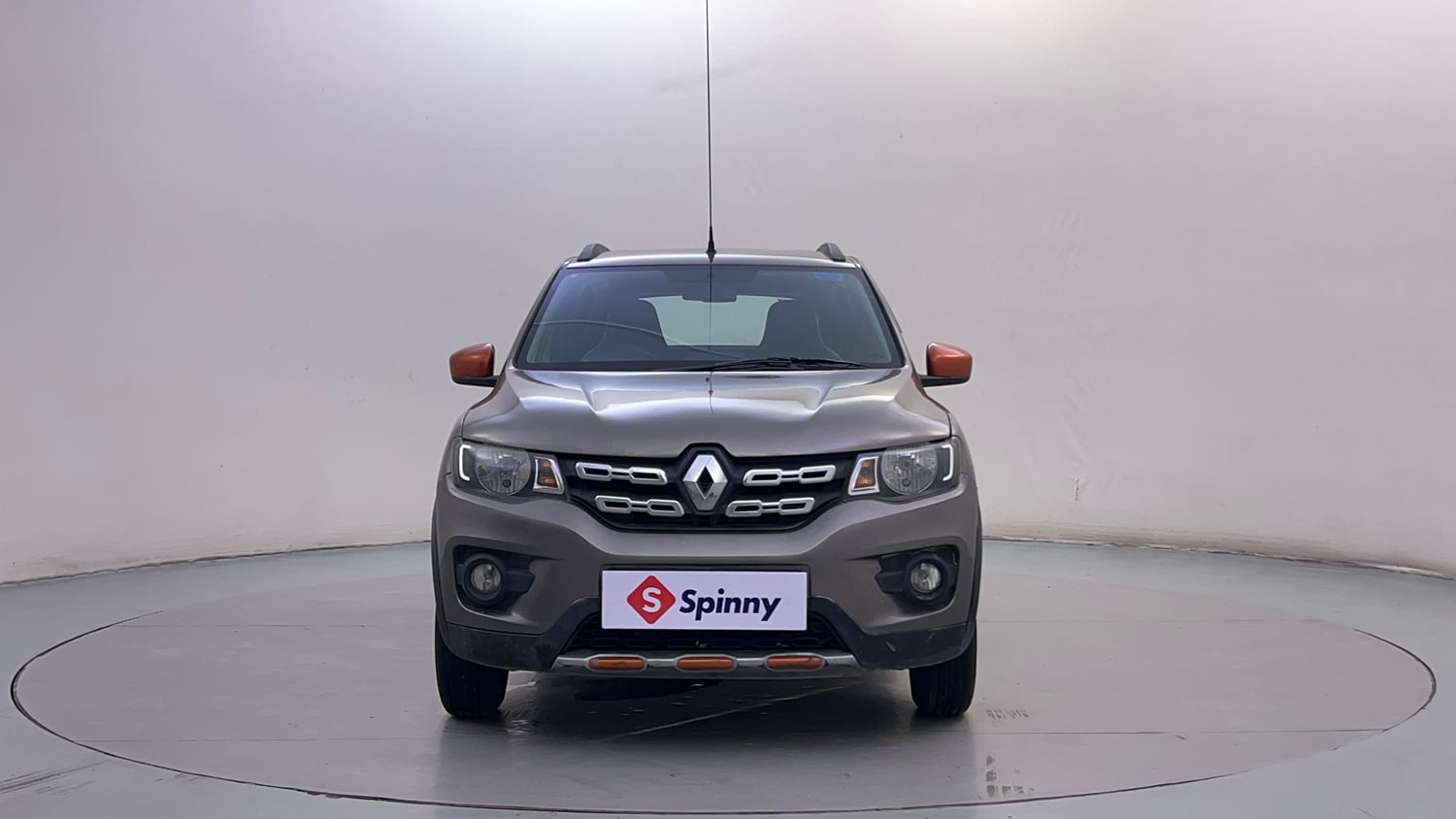 Used 2018 Renault Kwid CLIMBER 1.0 AMT Petrol Automatic exterior FRONT VIEW