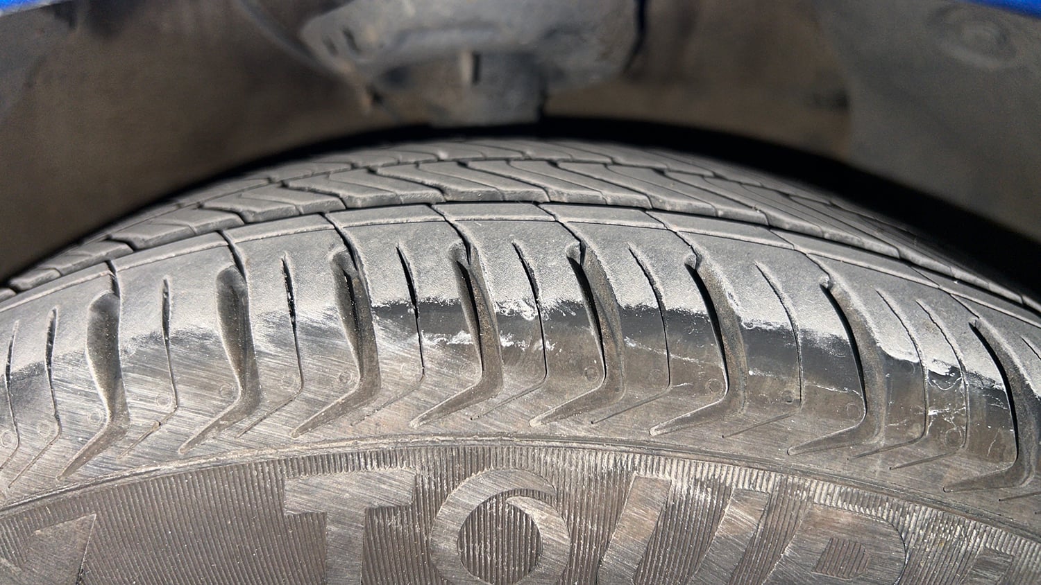 Used 2020 Hyundai Grand i10 Nios Asta 1.2 Kappa VTVT Petrol Manual tyres RIGHT FRONT TYRE TREAD VIEW